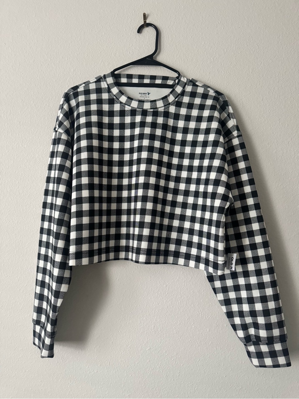 Old Navy Black & White Gingham Cropped Sweatshirt